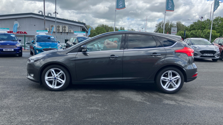 Ford Focus 1.5 TDCi 120 Titanium Navigation 5dr Diesel Hatchback